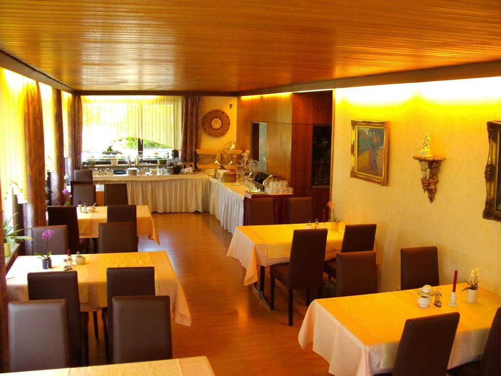 Hotel Rheingold Garni Titisee-Neustadt Exterior photo